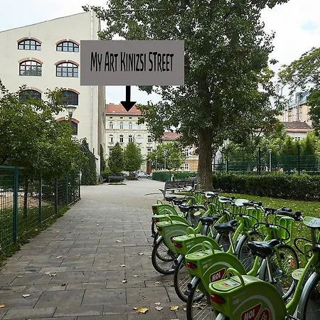 My Art Kinizsi Str Apartment Budapest