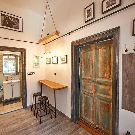 Apartment My Art Kinizsi Str *
